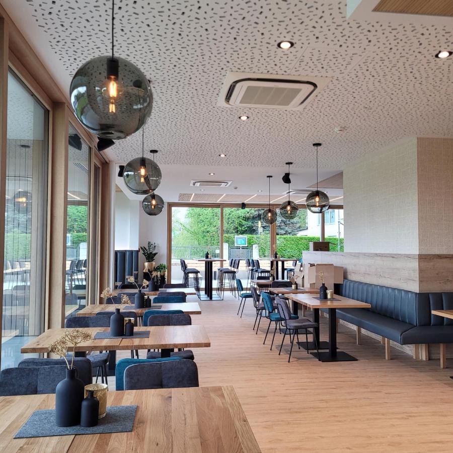 Hotel Vivo Schierling ภายนอก รูปภาพ