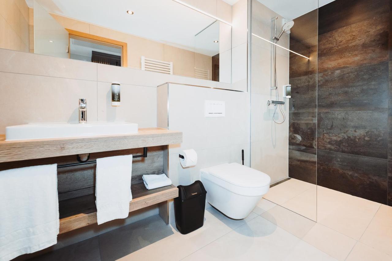 Hotel Vivo Schierling ภายนอก รูปภาพ